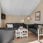 3 Bedroom Lovely In