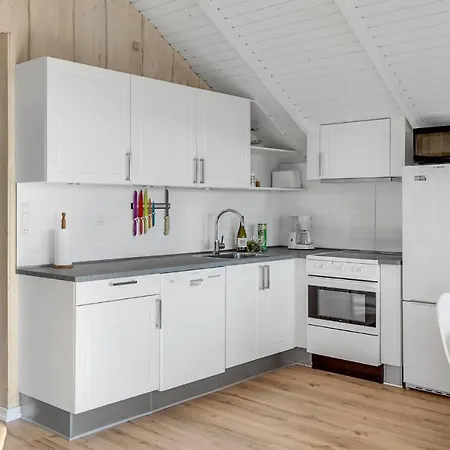 3 Bedroom Lovely In Romo * Romo