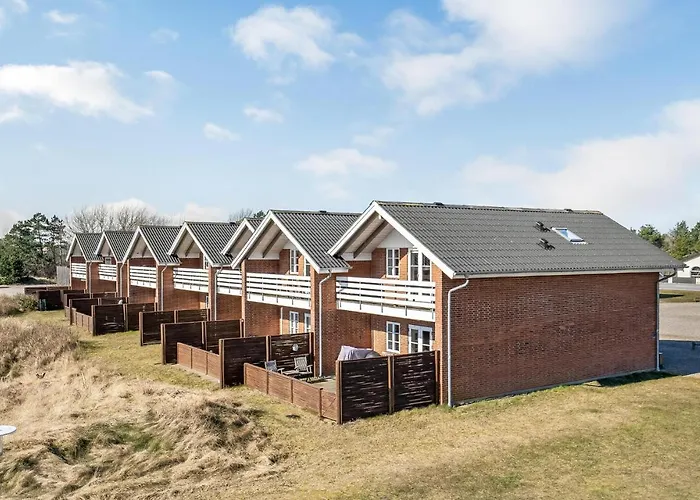 Prázdninový dům 3 Bedroom Lovely In