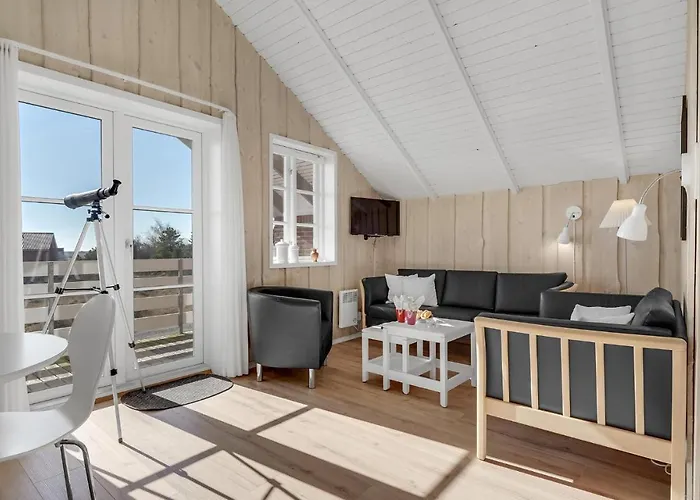 3 Bedroom Lovely In Prázdninový dům Romo