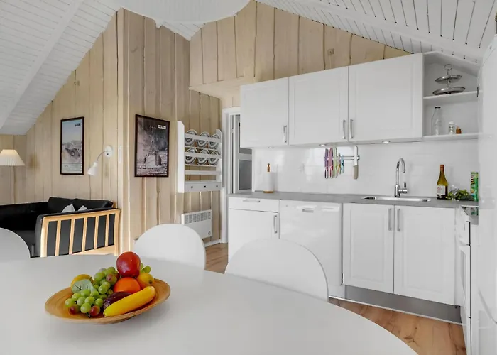 3 Bedroom Lovely In * Romo